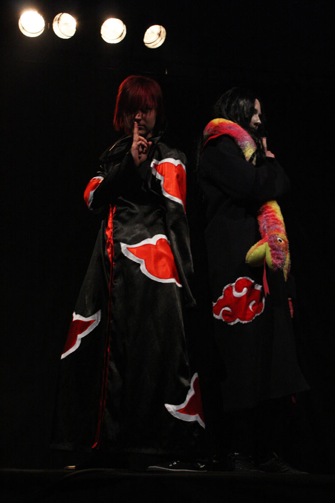 MAGNIFIcon VII - cosplay (Yen): Kotori Hatake jako Sasori i Tynia jako Orochimaru (Naruto)