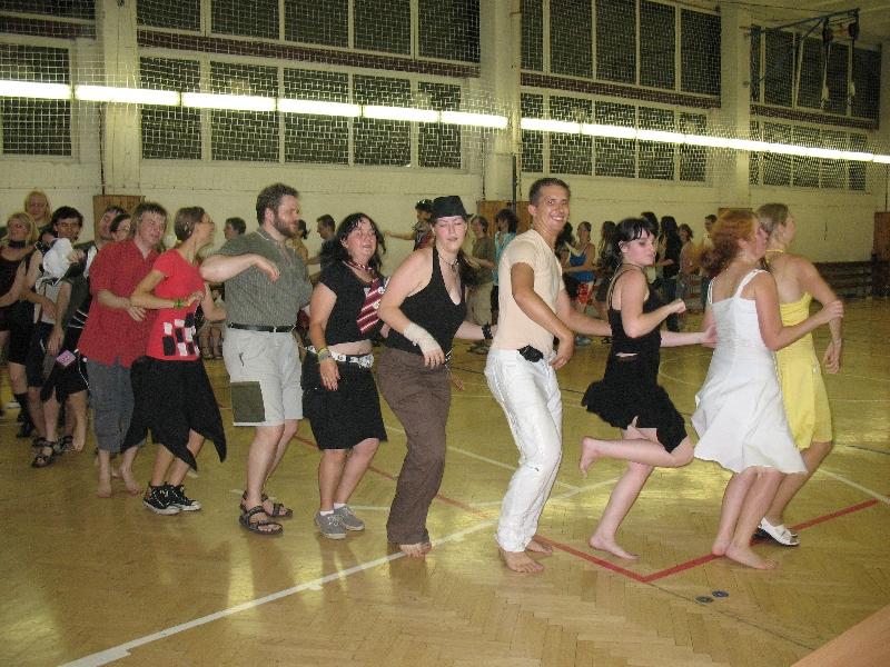 Advik 2008 (Albi): Nauka tańca
