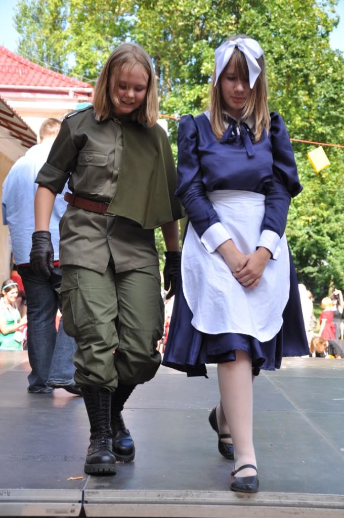 Animatsuri 2 (Grigor): Kuro-chan i Rizu jako Natasha Alfroskaya (Białoruś) i Feliks Łukasiewicz (Polska) z serii Axis Powers Hetalia