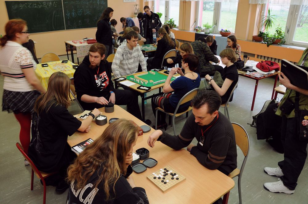MAGNIFIcon VIII (Grigor): Games room